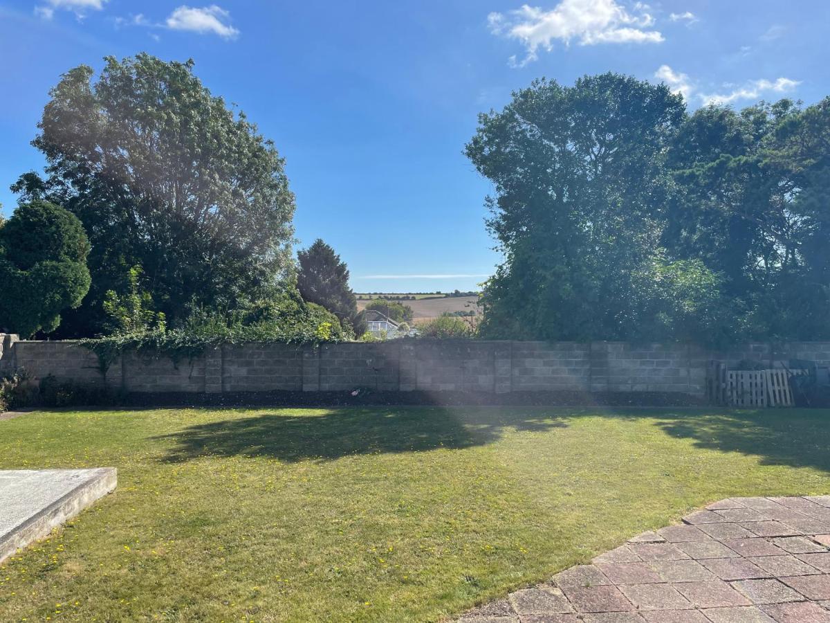 Fab Stay Uk - Coastal And Country Retreat With Free Secure Off Road Parking Minutes From Both Dover And Deal Buitenkant foto