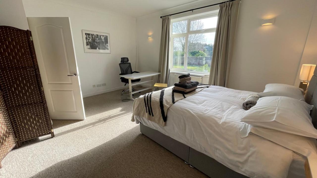 Fab Stay Uk - Coastal And Country Retreat With Free Secure Off Road Parking Minutes From Both Dover And Deal Buitenkant foto